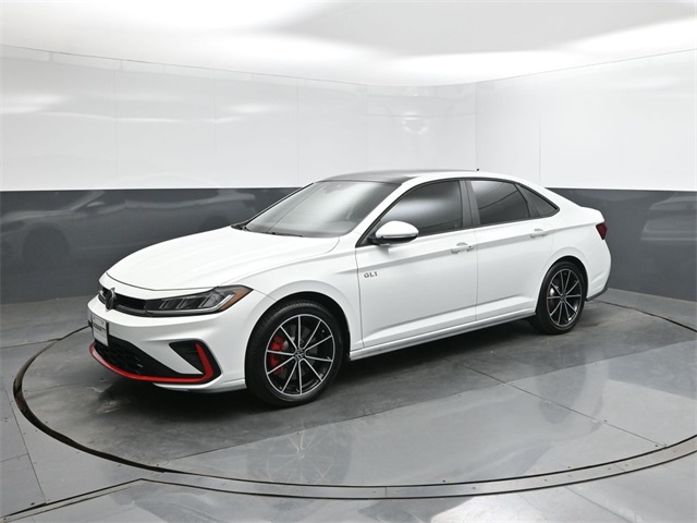 2025 Volkswagen Jetta GLI Autobahn's photo