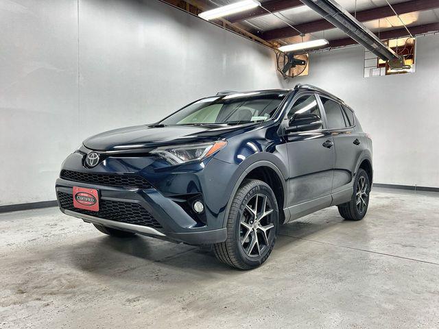 2017 Toyota RAV4 SE