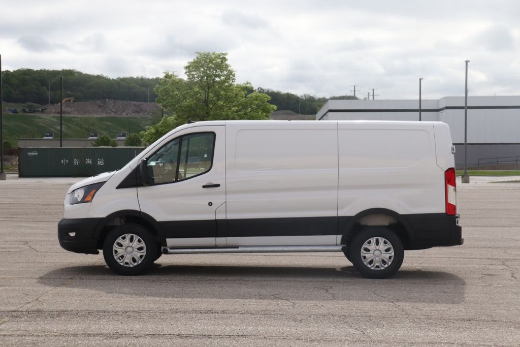 2024 Ford Transit photo 4