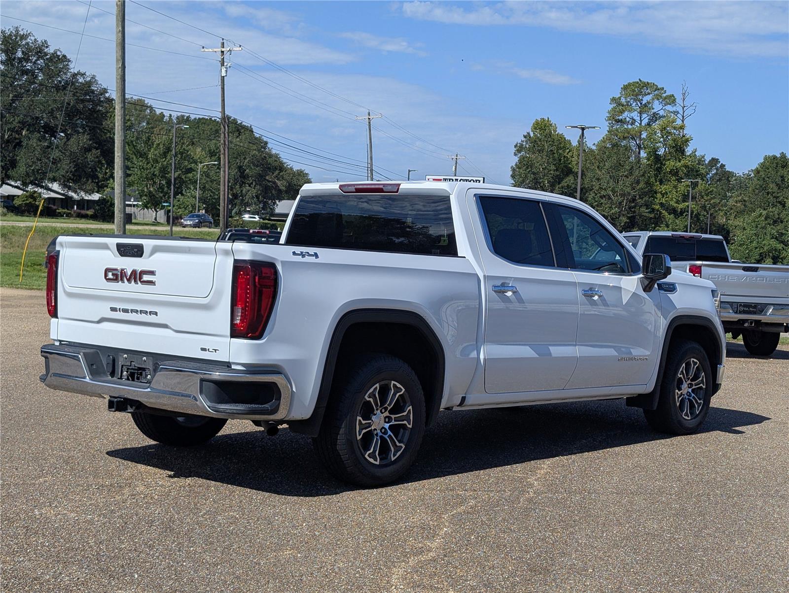 2024 Gmc Sierra 1500 SLT photo 6