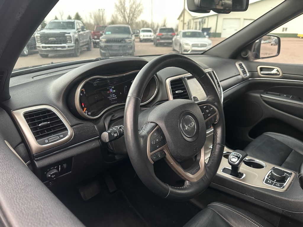 2014 Jeep Grand Cherokee Limited photo 2