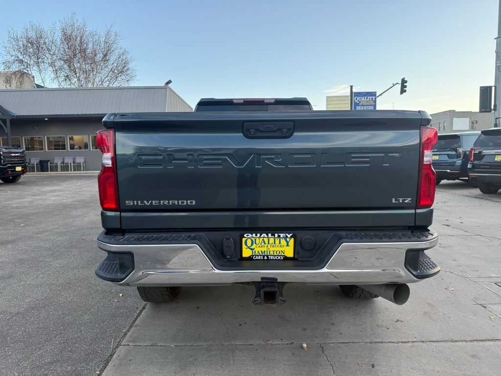 2020 Chevrolet Silverado 3500HD LTZ photo 4