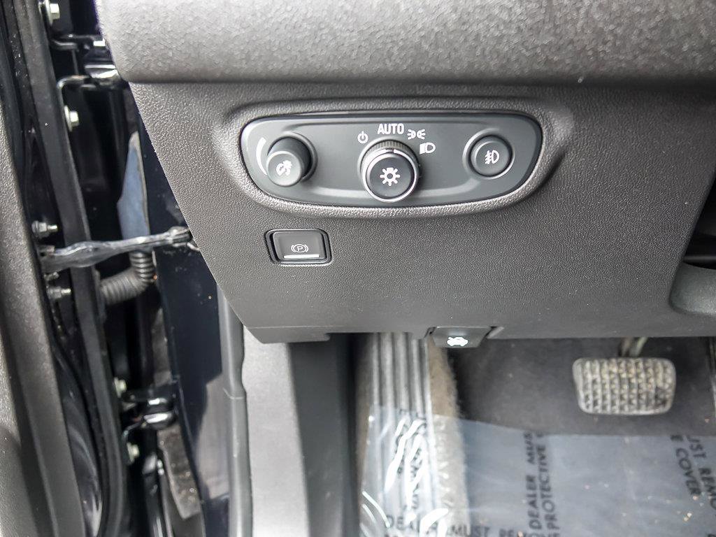 2021 GMC TERRAIN - Image 25