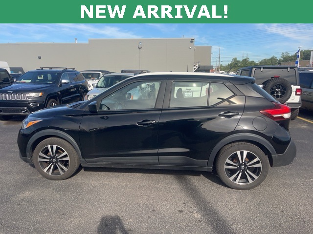 2019 Nissan Kicks SV photo 4