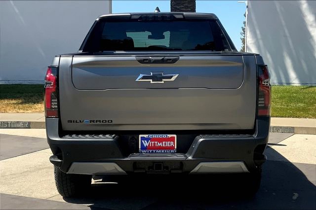 2026 Chevrolet Silverado EV Trail Boss photo 4