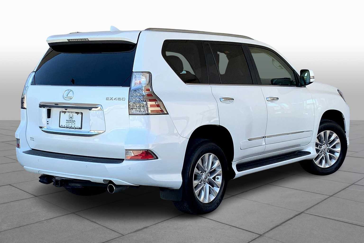 2019 Lexus GX 460 Premium photo 12