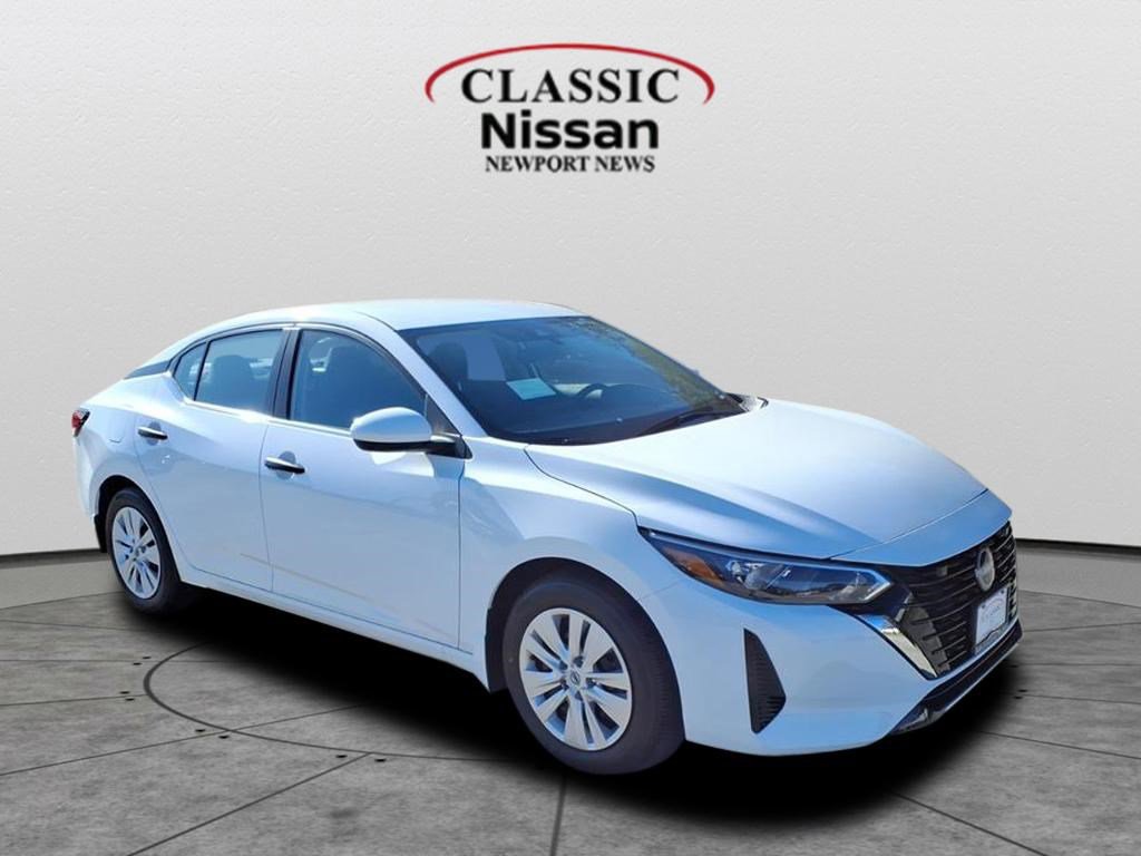 2025 Nissan Sentra S's photo