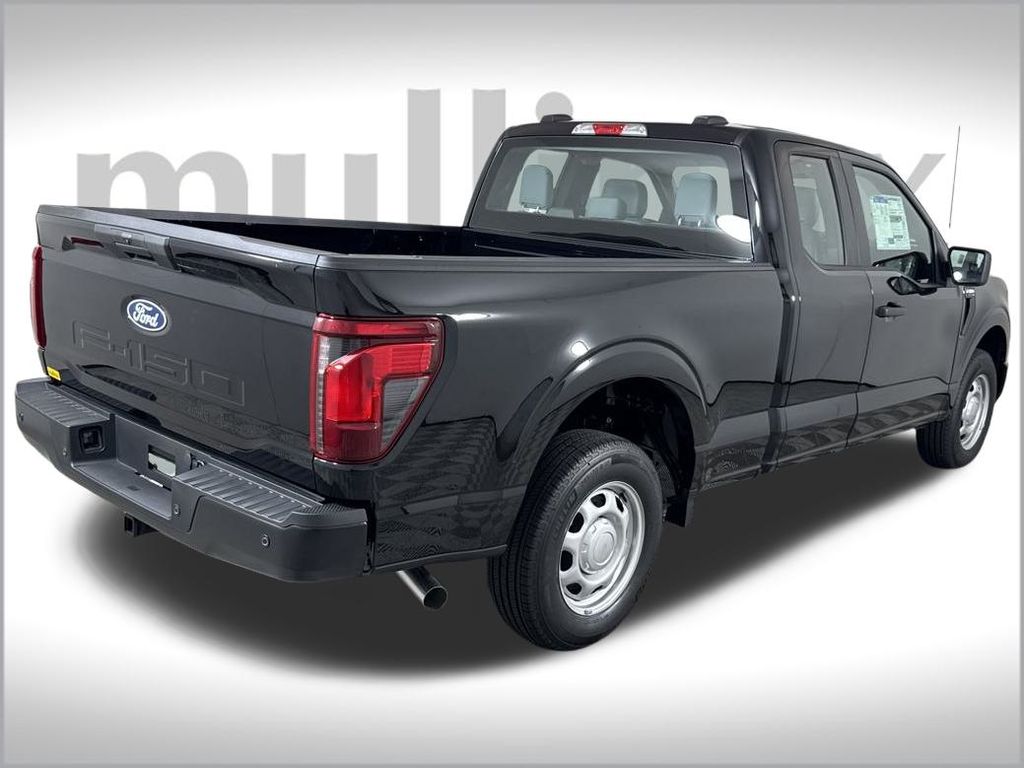 2025 Ford F-150 XL photo 13