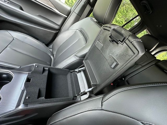 2025 Jeep Grand Cherokee Limited photo 24