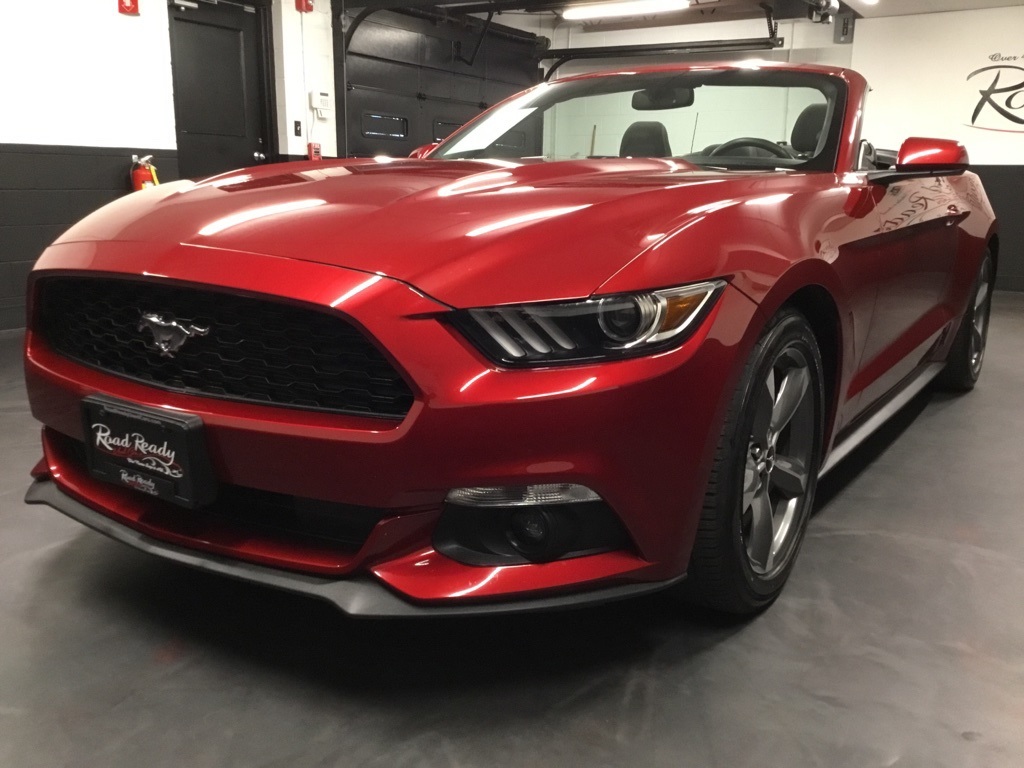 2016 Ford Mustang V6 Convertible photo 12
