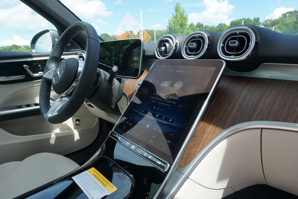 2025 Mercedes Benz C 300 4MATIC photo 61