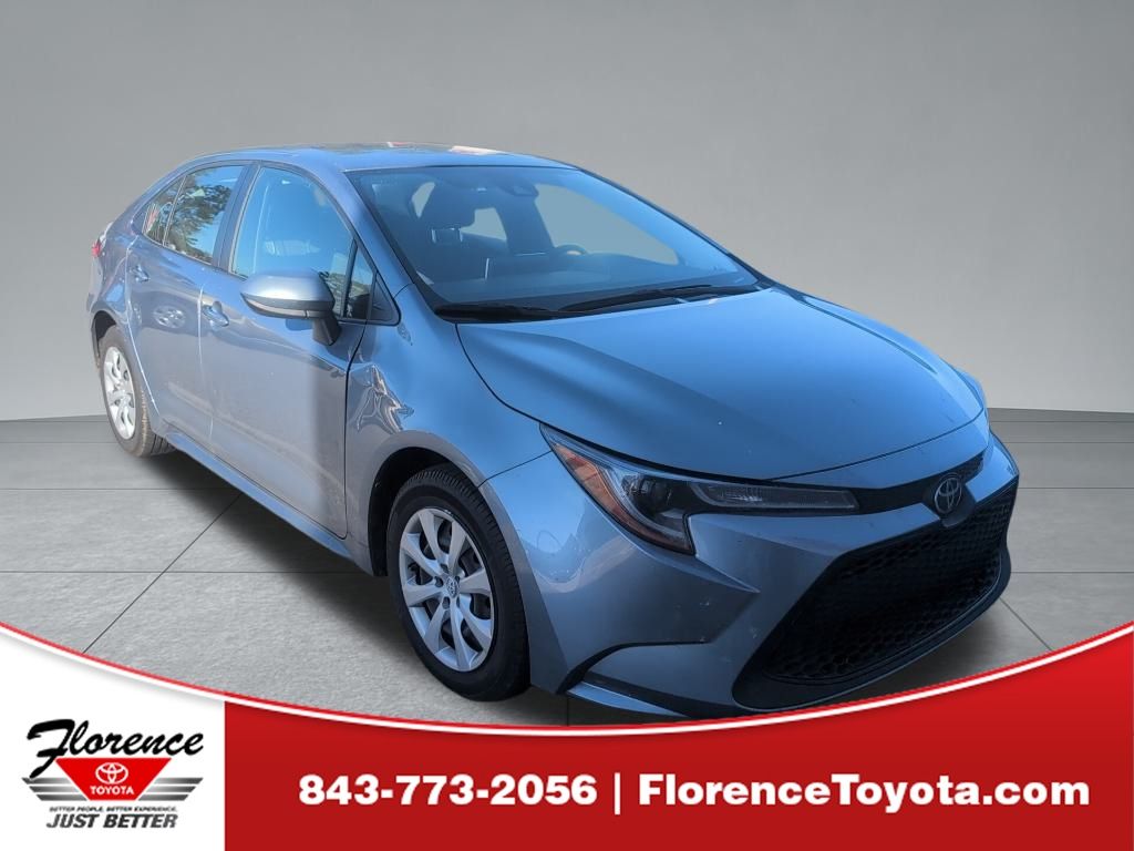 2021 Toyota Corolla LE's photo
