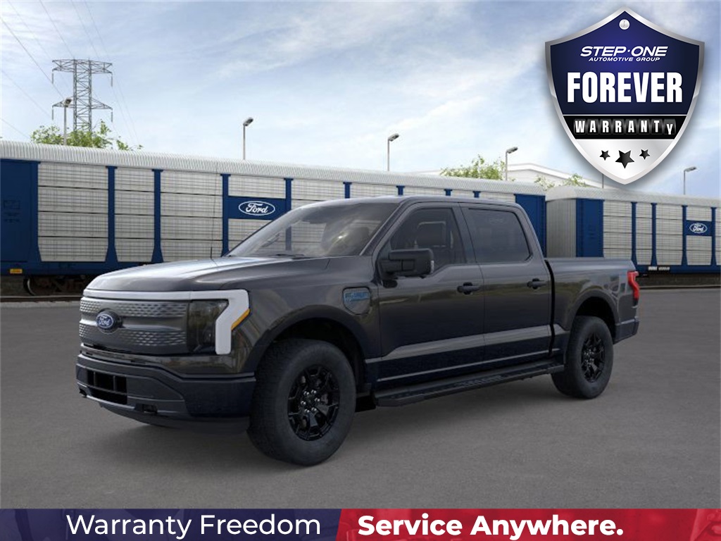 2025 Ford F-150 Lightning XLT's photo