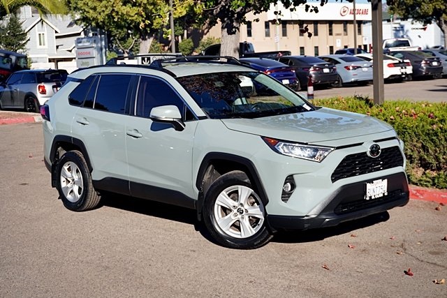 Used 2021 Gray Toyota XLE image 2