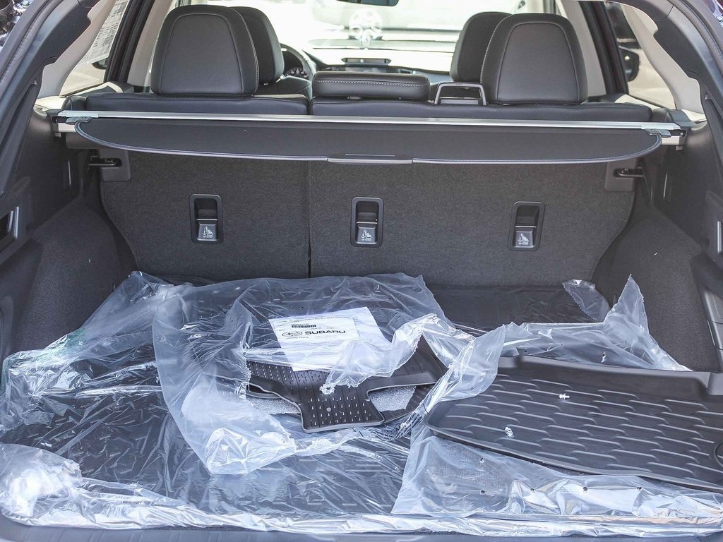 2025 Subaru Outback Limited photo 25