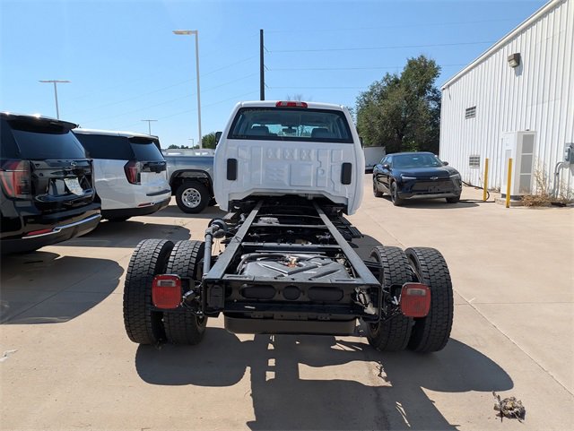 2025 Chevrolet Silverado Work Truck photo 4