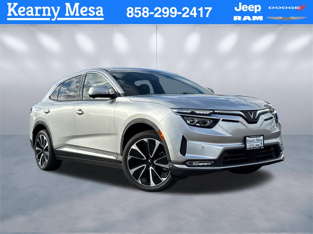 2025 VinFast VF 8 Plus's photo