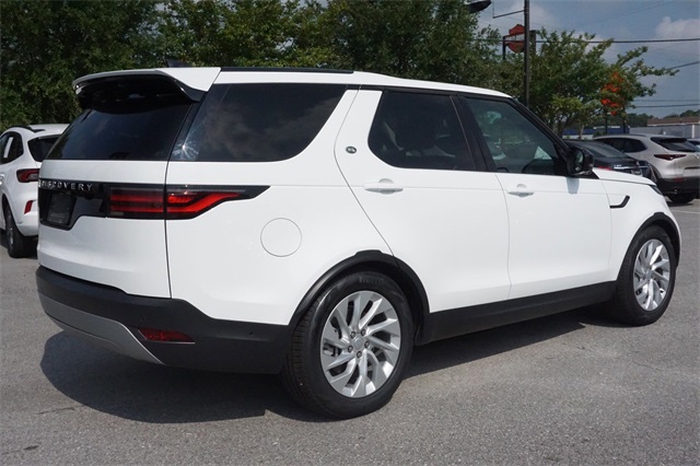 2024 Land Rover Discovery S photo 27