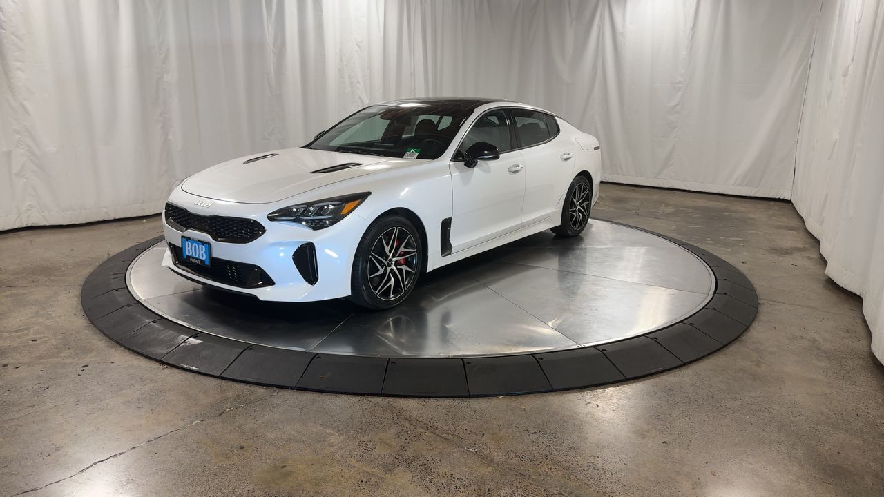 2023 Kia Stinger GT-Line photo 4