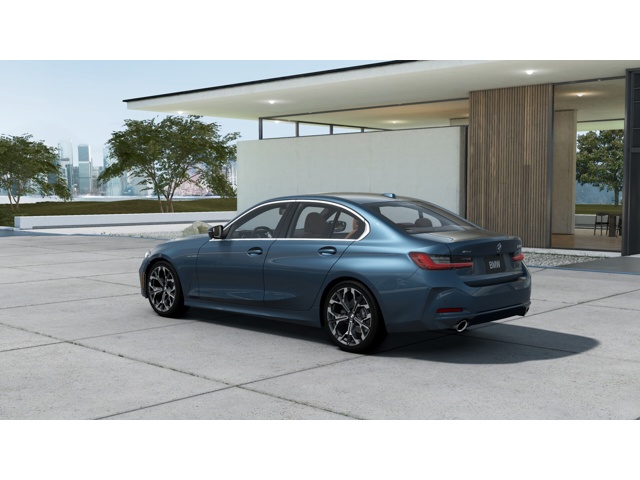 2026 Bmw 330i xDrive Sedan photo 2
