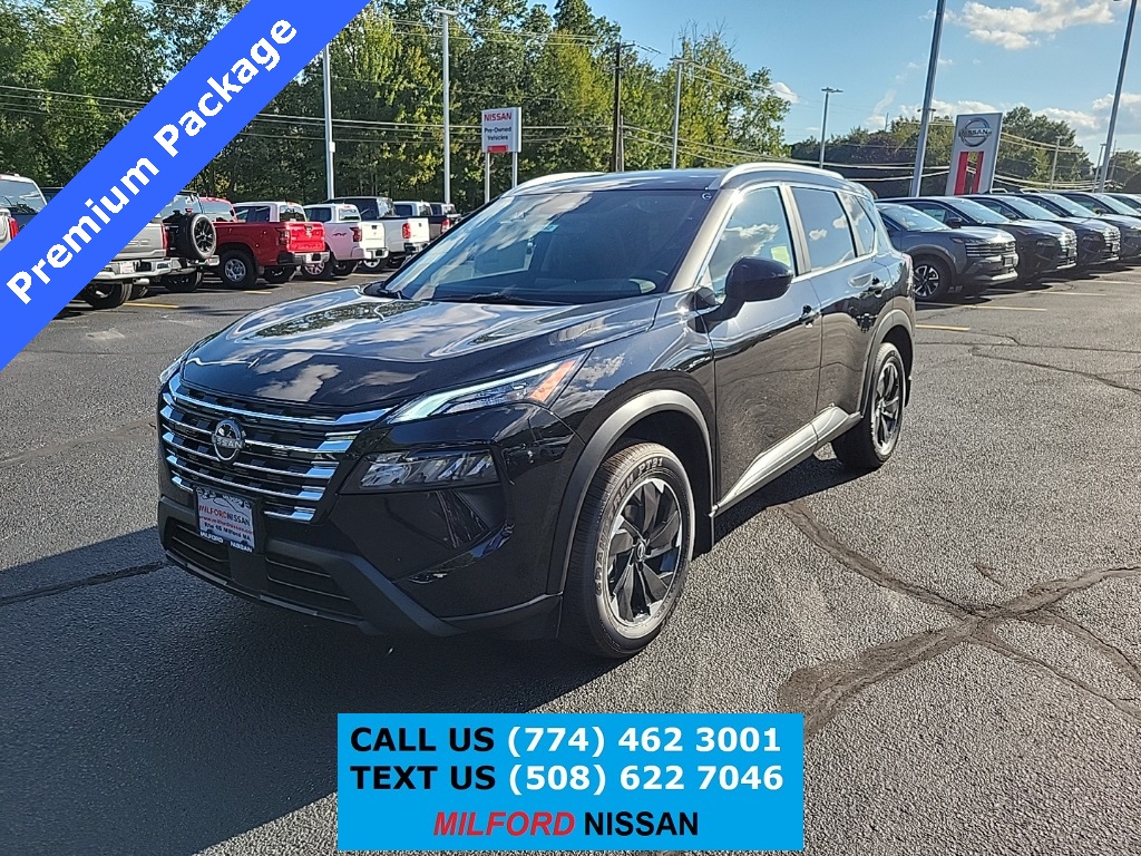 2026 Nissan Rogue SV's photo