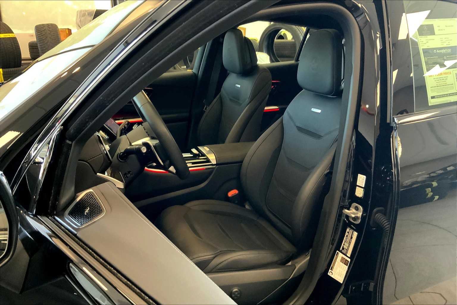 2025 Mercedes Benz GLC AMG 63 S E PERFORMANCE photo 8