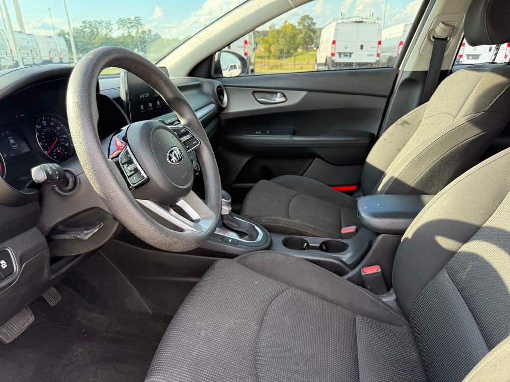 2020 Kia Forte LXS photo 9