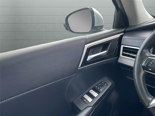 2024 Mitsubishi Outlander SE photo 29