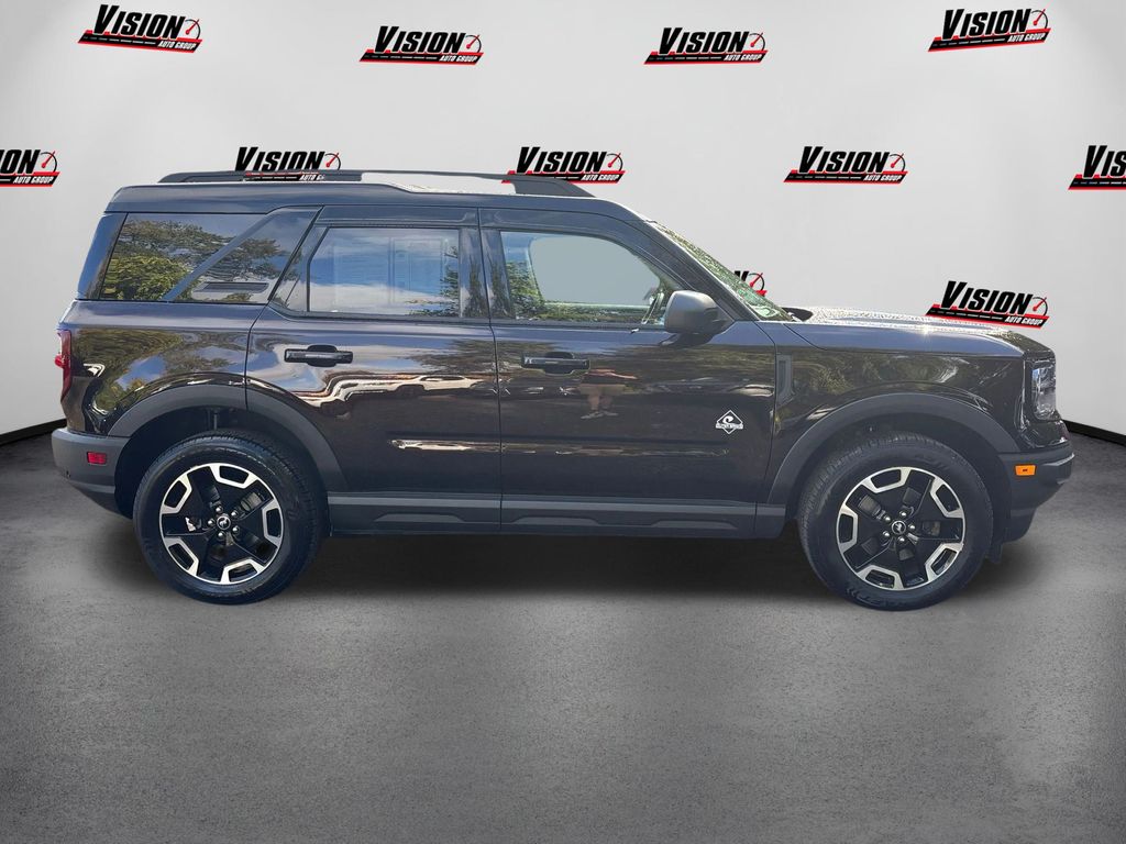 2021 Ford Bronco Sport Outer Banks photo 4