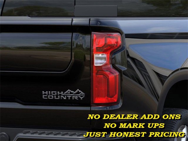 2025 Chevrolet Silverado 1500 High Country photo 10