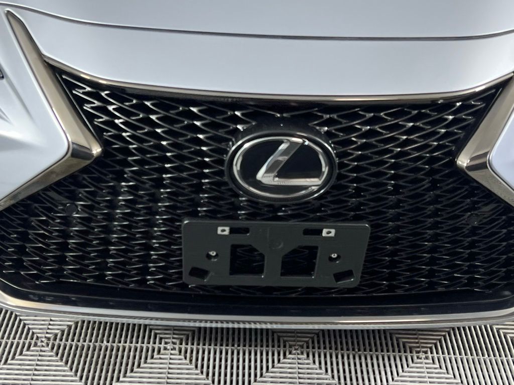2023 Lexus ES 300h photo 9
