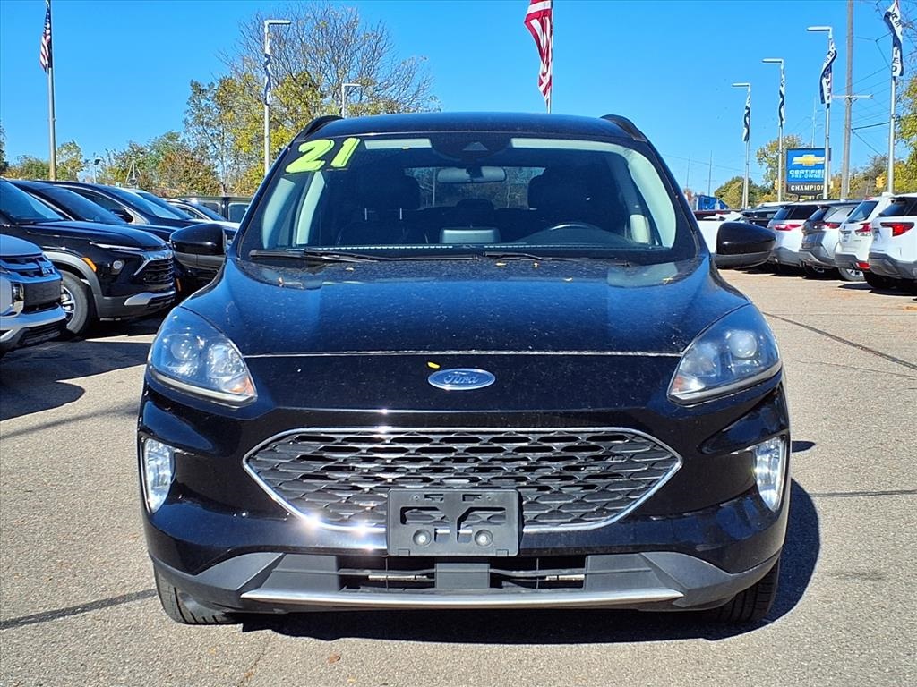 2021 Ford Escape SEL photo 2