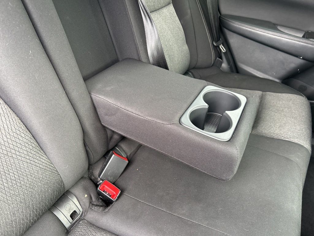 2024 Nissan Rogue SV photo 42