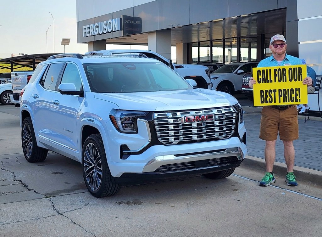 2026 GMC Terrain Denali's photo