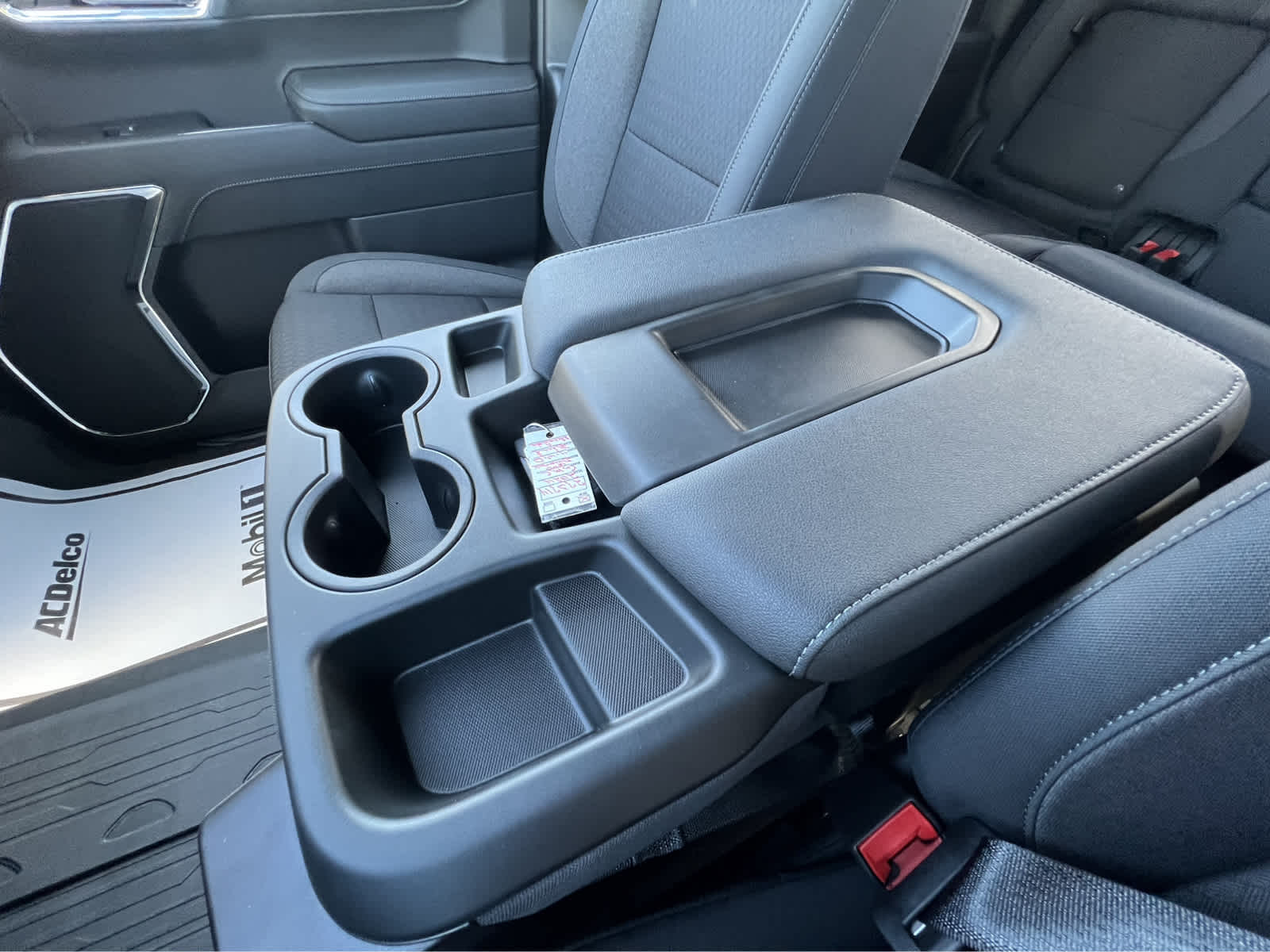 2024 Gmc Sierra 1500 Elevation photo 15