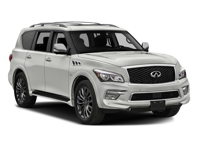 2017 Infiniti QX80 photo 9