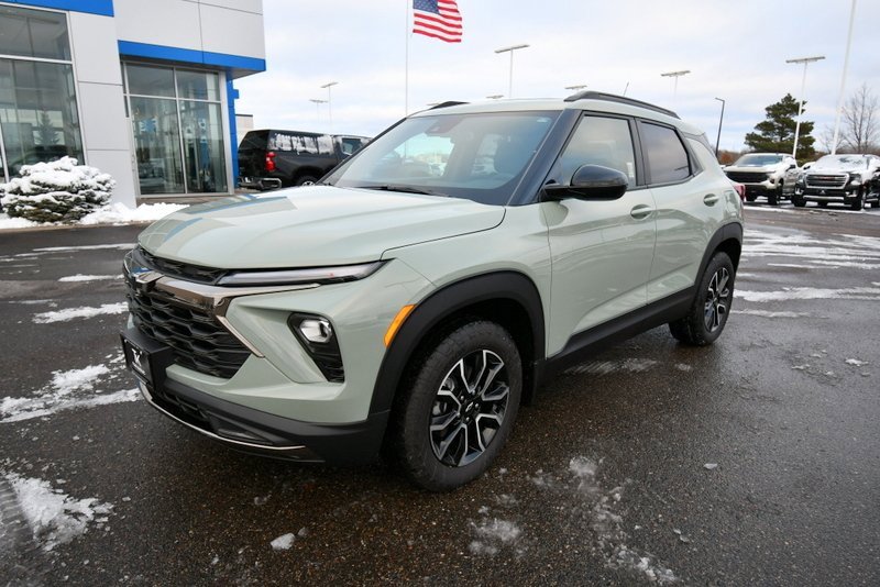 2026 Chevrolet Trailblazer ACTIV photo 2