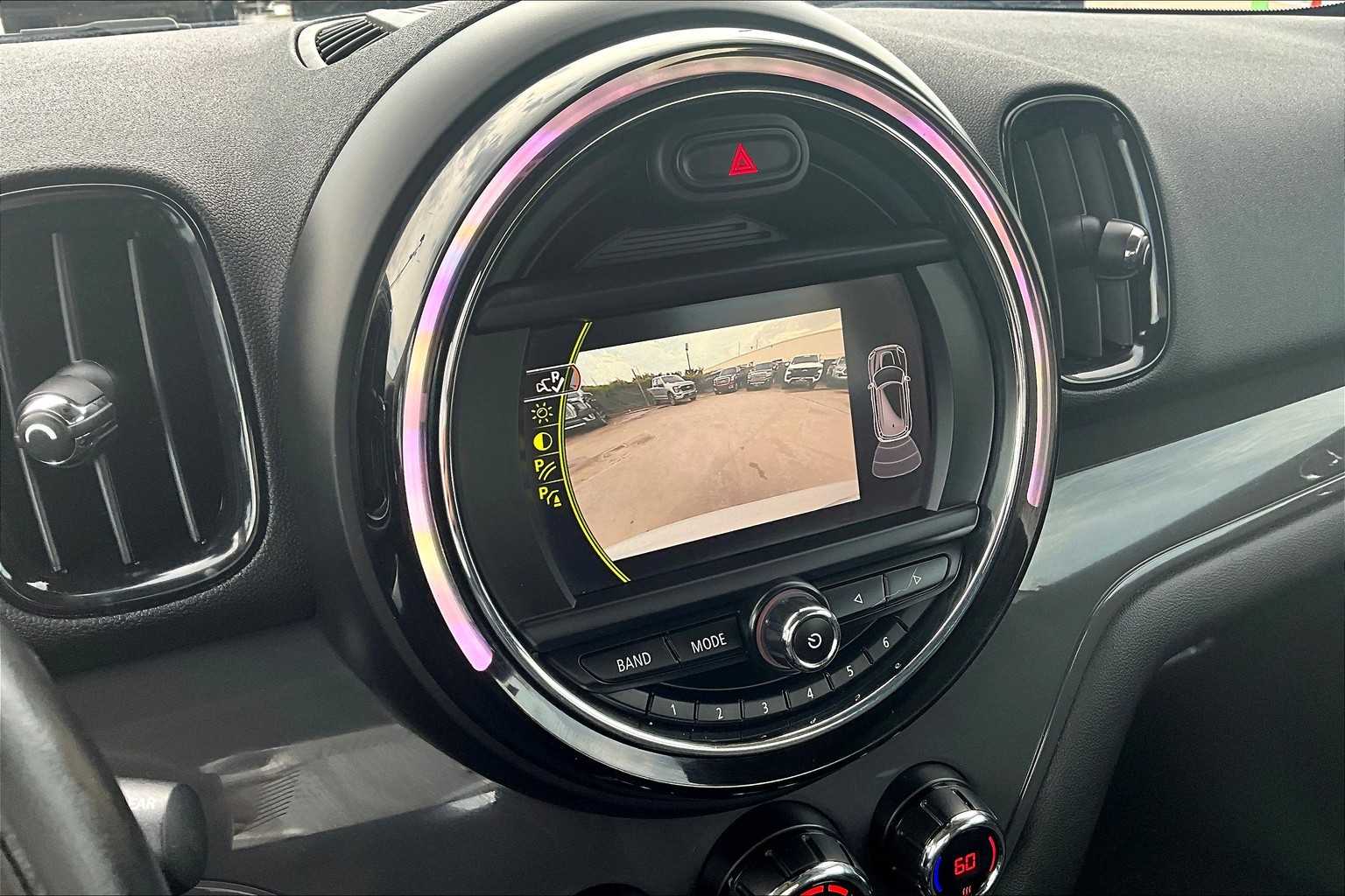2017 Mini Countryman photo 25