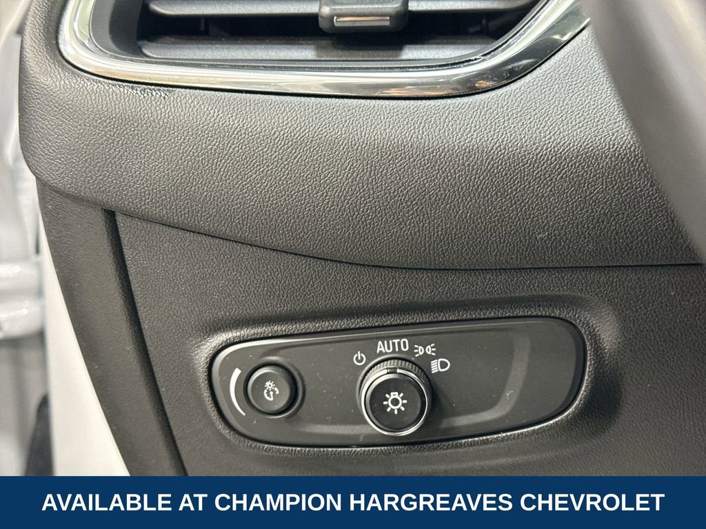 2022 Chevrolet Equinox LT photo 18