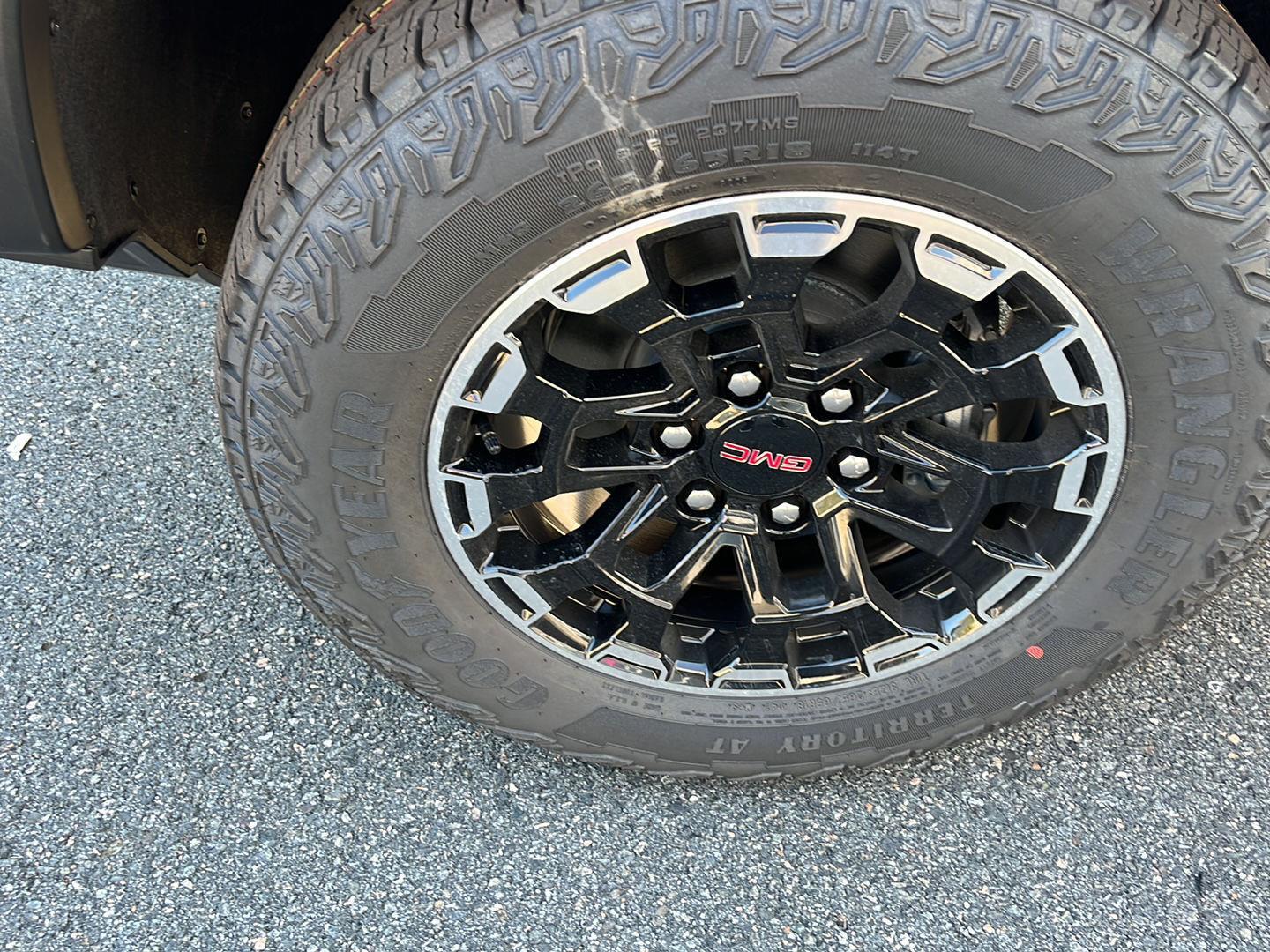 2026 Gmc Canyon AT4 photo 9