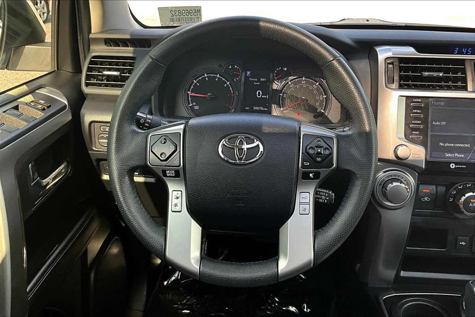 2021 Toyota 4Runner SR5 Premium photo 5
