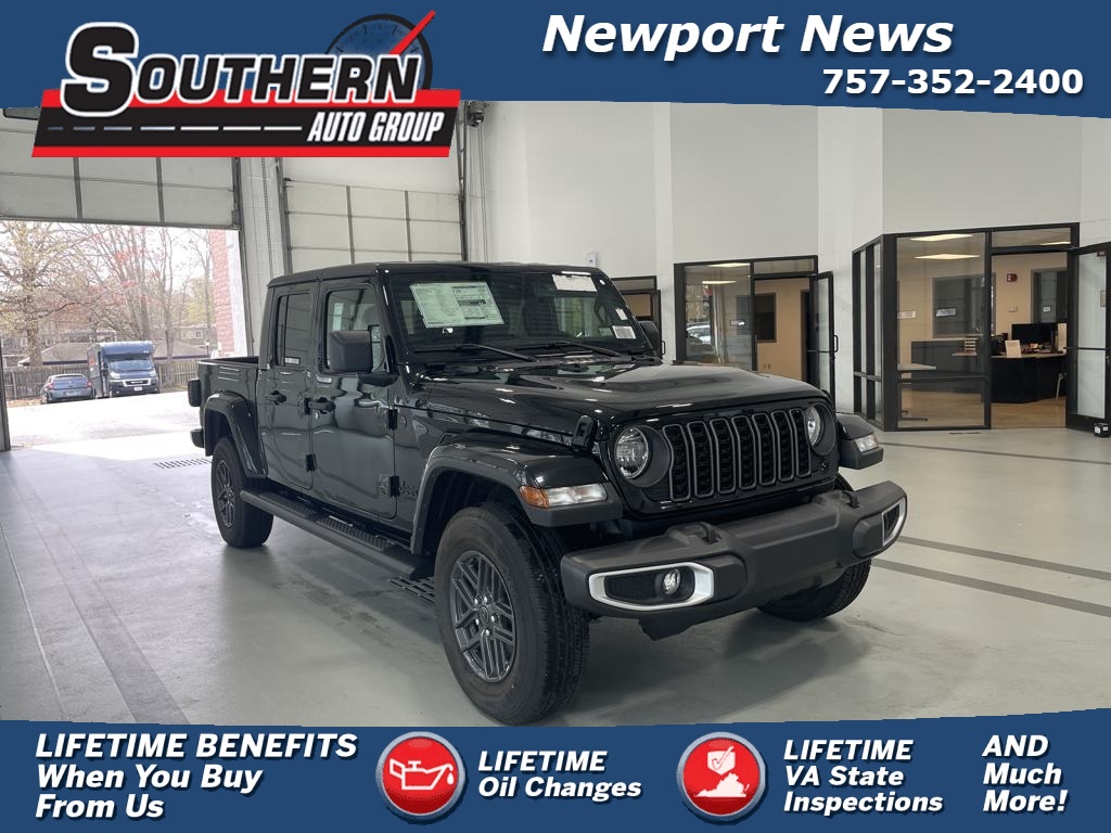 2024 Jeep Gladiator Sport photo 2