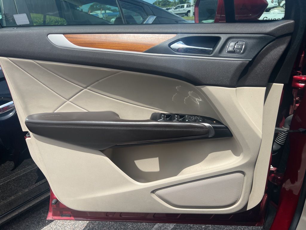 2019 Lincoln MKC Select photo 8