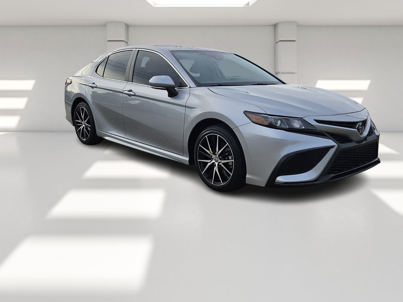 2023 Toyota Camry SE photo 7