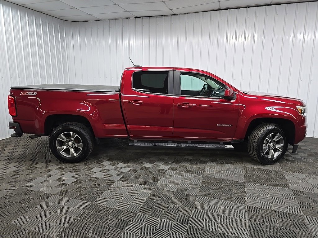 2020 Chevrolet Colorado Z71 photo 2