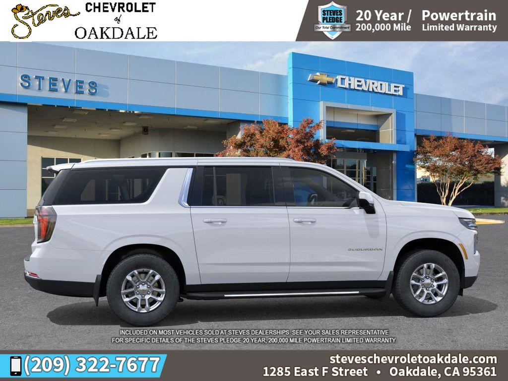 2026 Chevrolet Suburban LT photo 5
