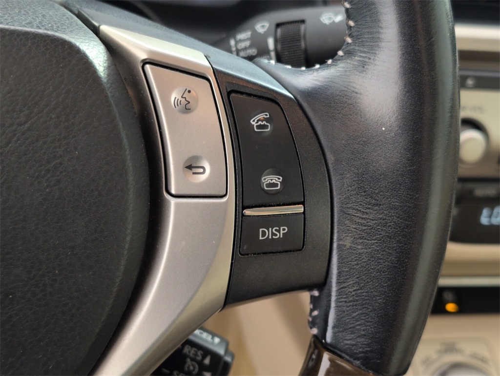 2015 Lexus ES 350 photo 22