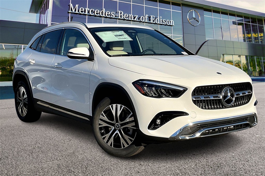2026 Mercedes-Benz GLA GLA 250's photo