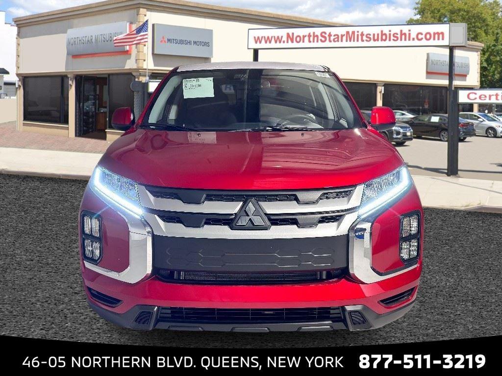 2025 Mitsubishi Outlander Sport ES photo 2