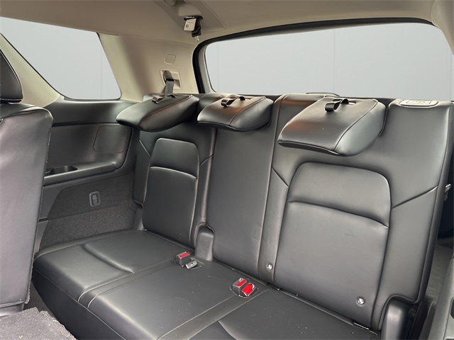 2023 Nissan Pathfinder SL photo 35